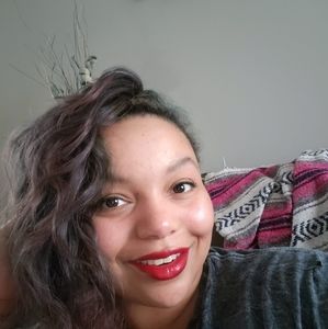 Meet your Posher, Lakisha